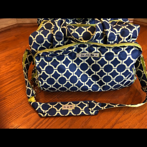 Ju Ju Be Diaper Bag - Picture 1 of 8